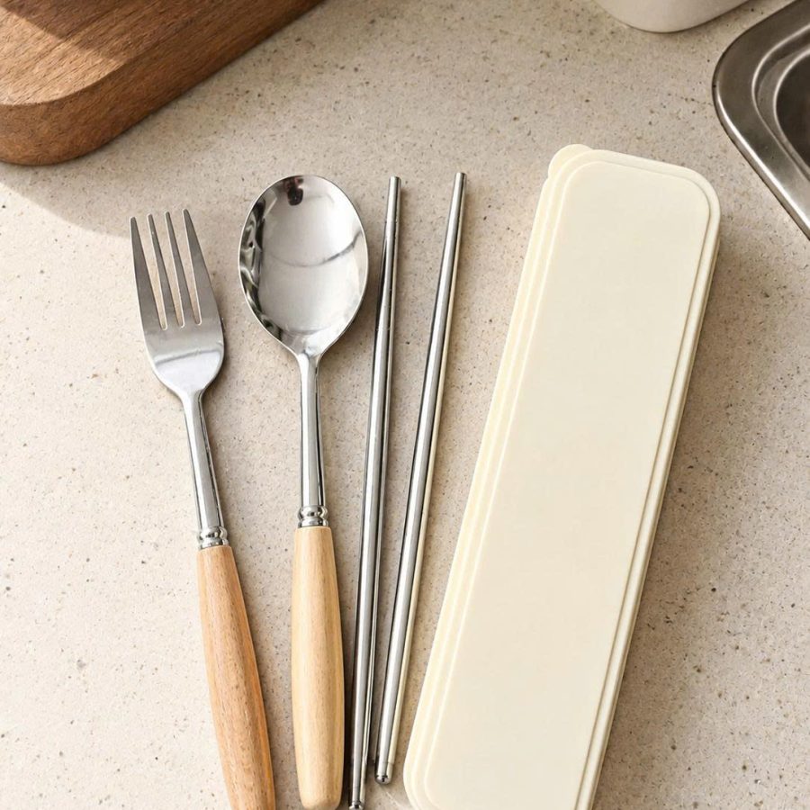 Bộ đũa muỗng cán gỗ kèm hộp