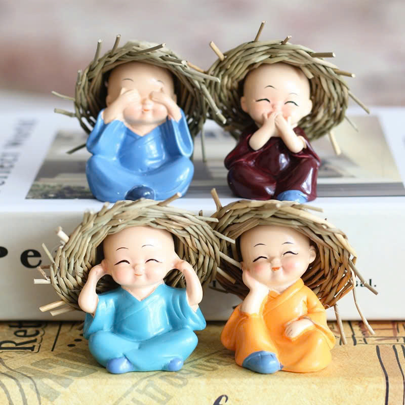 Bộ 4 chú tiểu đội nón rơm (V)